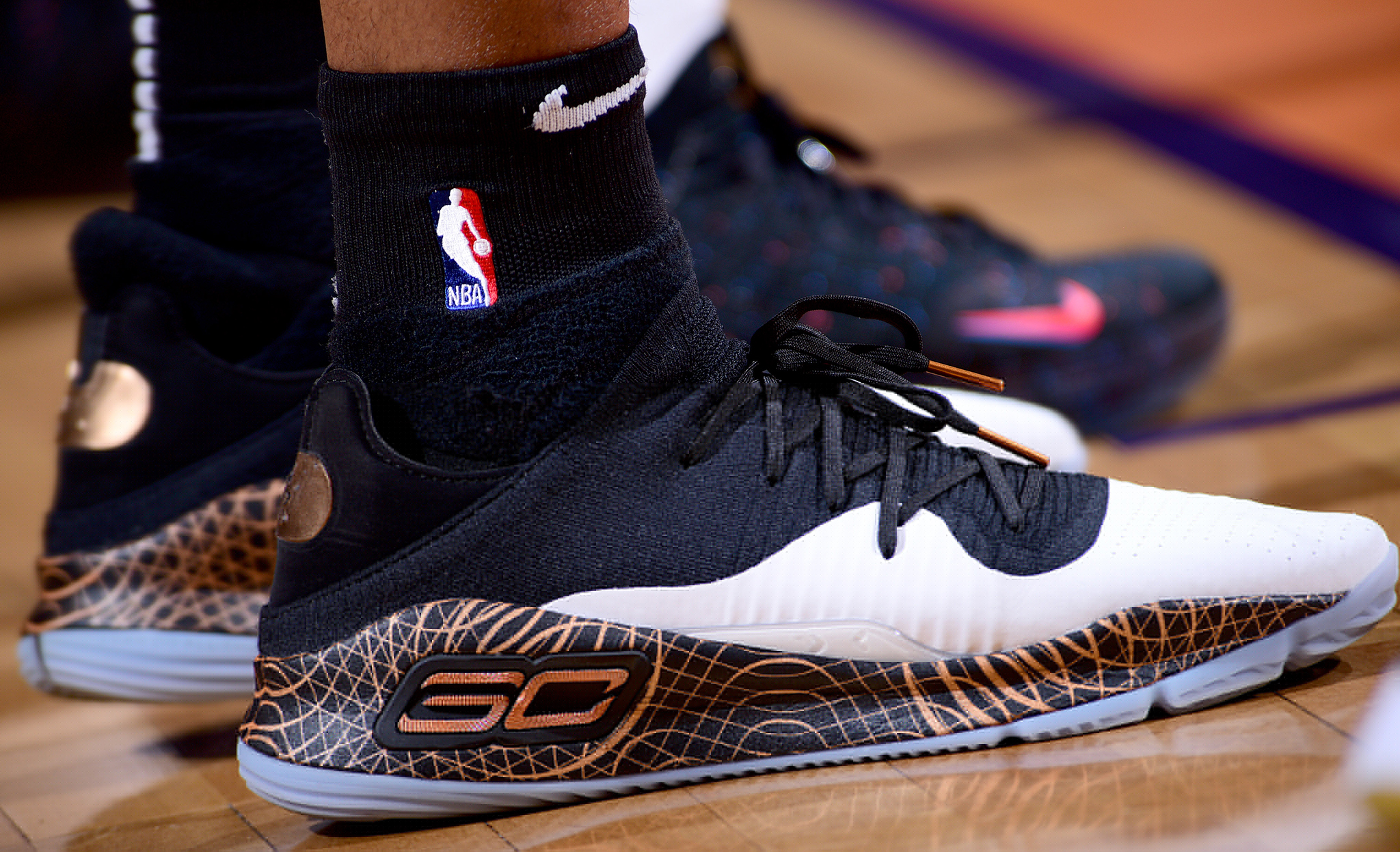 中空玻璃旋转台